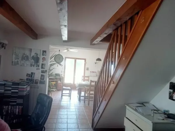 A VENDRE MAISON DE CAMPAGNE T5 - BERRE L'ETANG - Image 3