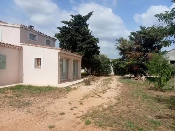 A VENDRE MAISON DE CAMPAGNE T5 - BERRE L'ETANG - Image 7
